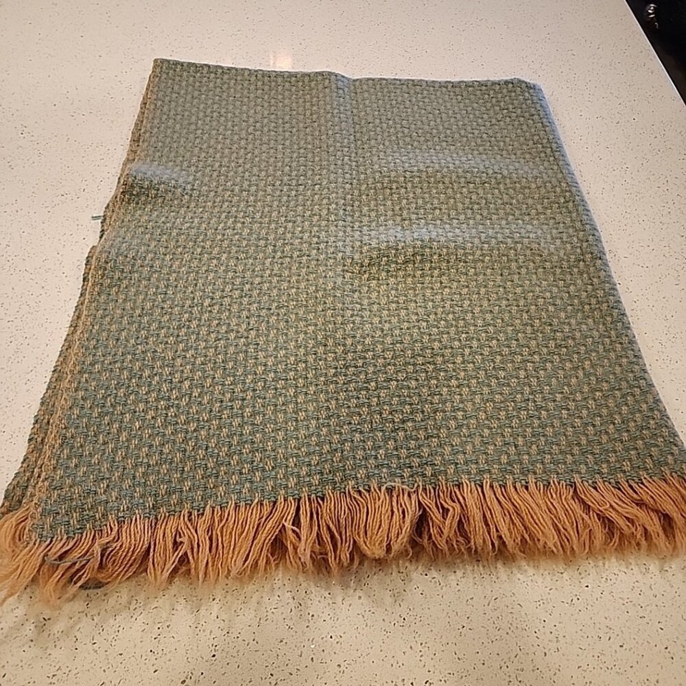 Vintage Pendleton 100% Virgin Wool Waffle Knit Pattern Throw Blanket